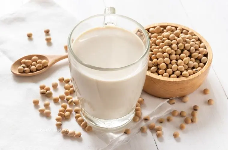 豆乳の写真発酵食品で更年期の不調をラクに｜腸活・ホルモンバランスを整える食習慣とアロマ活用法